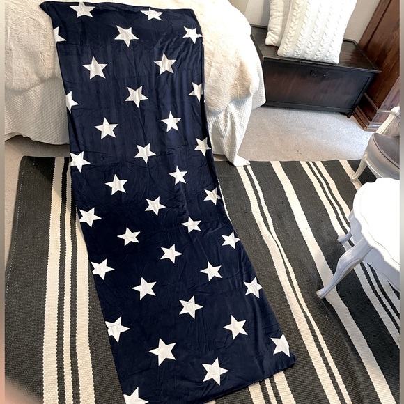 Butterfly Craze Floor Pillow Bed Lounger Cover, Cozy & Stylish Seating Solution - Picture 5 of 12